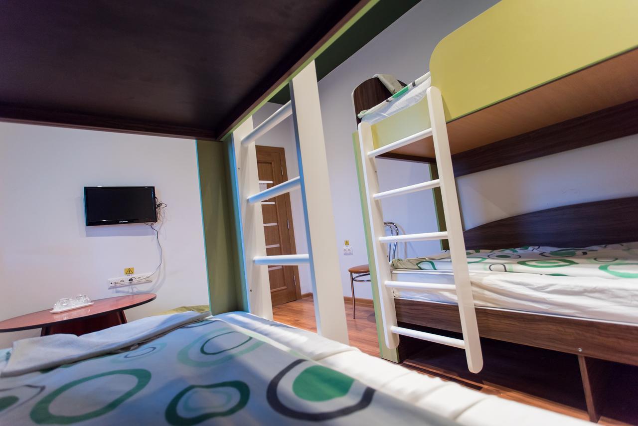 Green Hostel Sfântu-Gheorghe Eksteriør billede